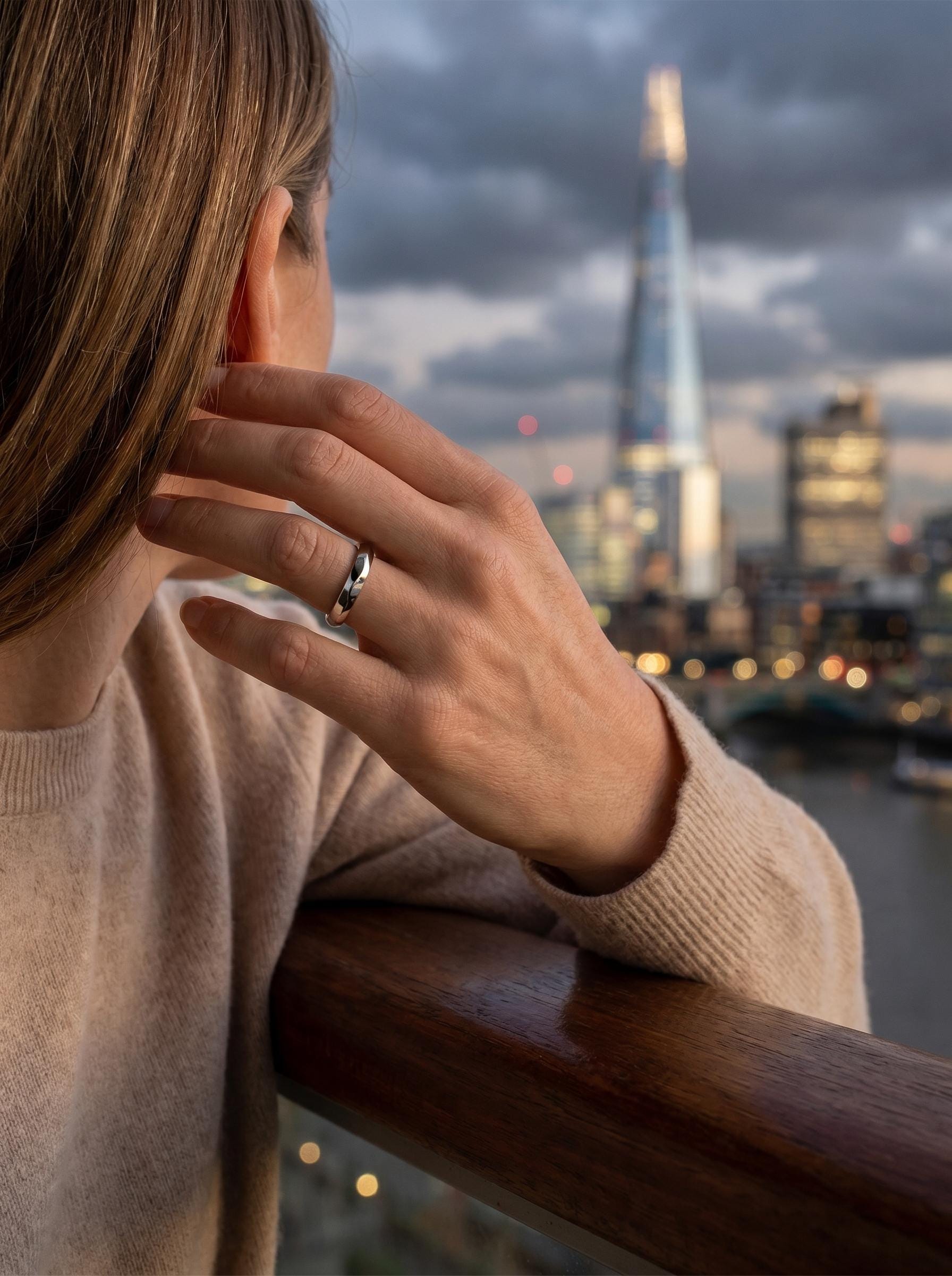 PT950 platinum faceted statement ring 5mm side profile