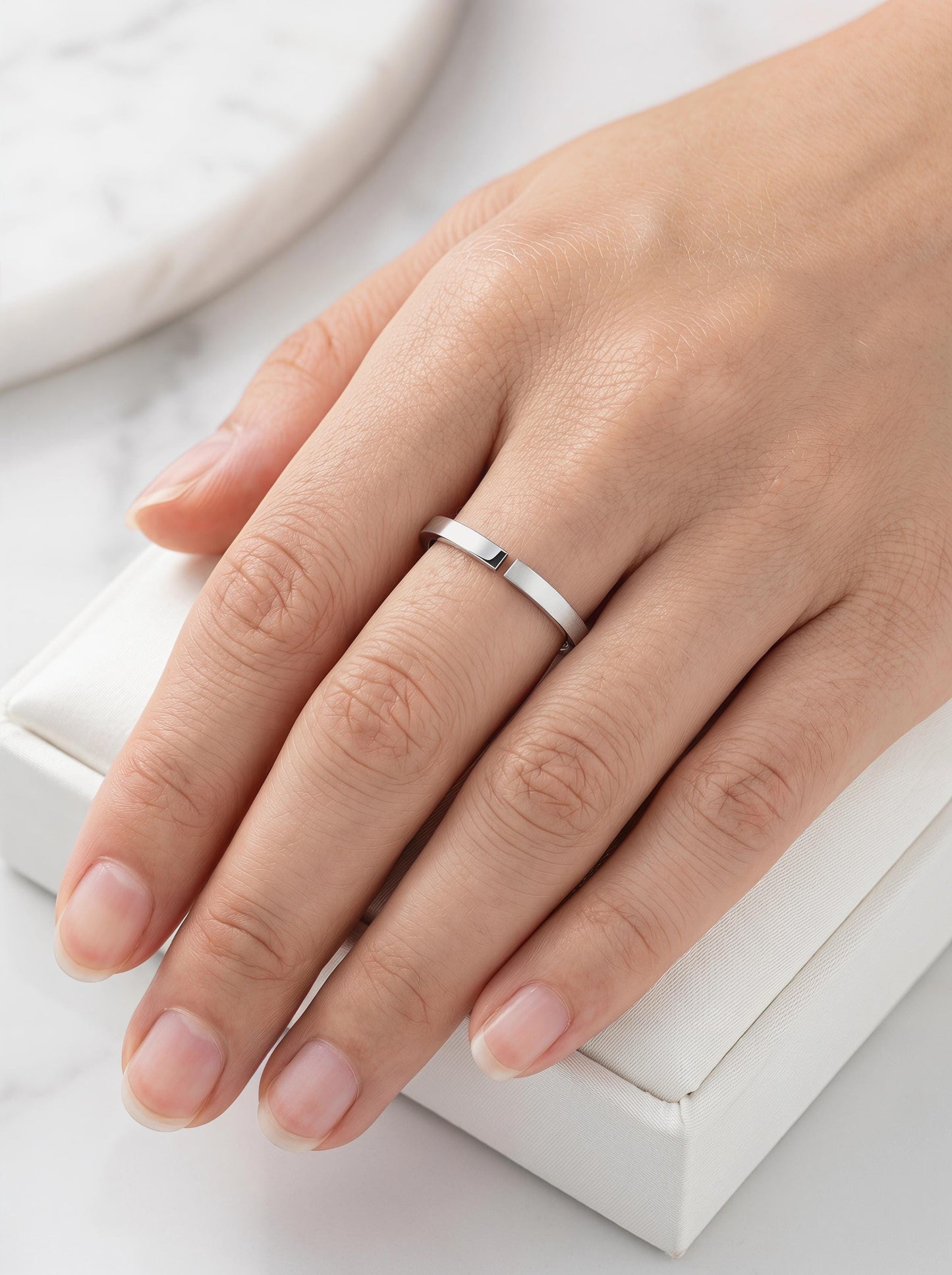 PT950 platinum dual finish wedding band 2mm side profile