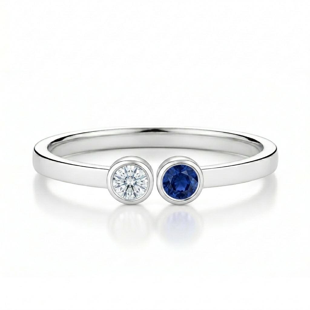 PT950 platinum Toi et Moi sapphire and diamond ring front view