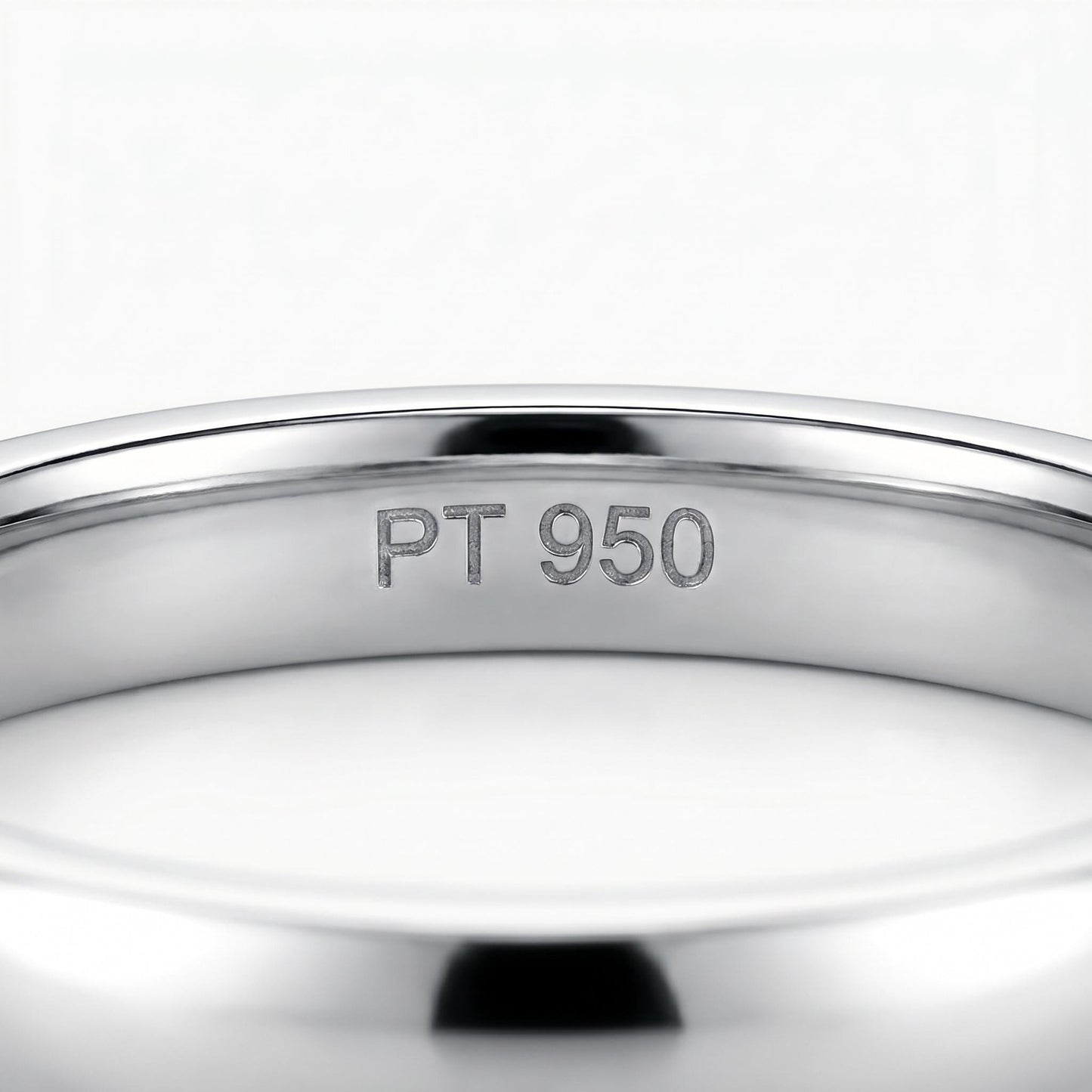 PT950 platinum court wedding band in 3mm or 4mm setting and finish detail