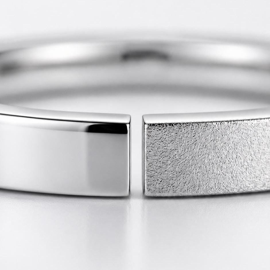 PT950 platinum dual texture gap ring 5mm worn view
