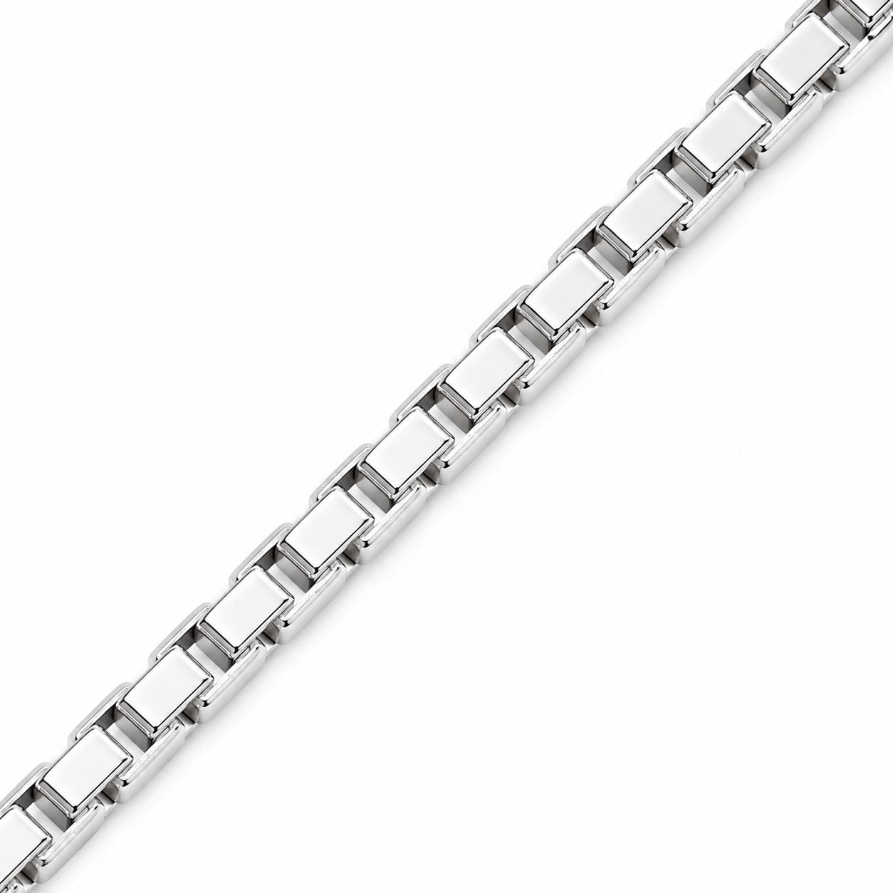 Macro detail of precise square links on a 1.7mm platinum box chain