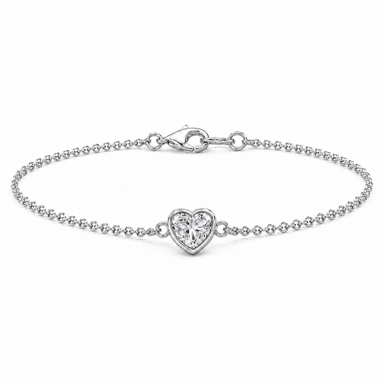 Heart lab-grown diamond bracelet in PT950 platinum