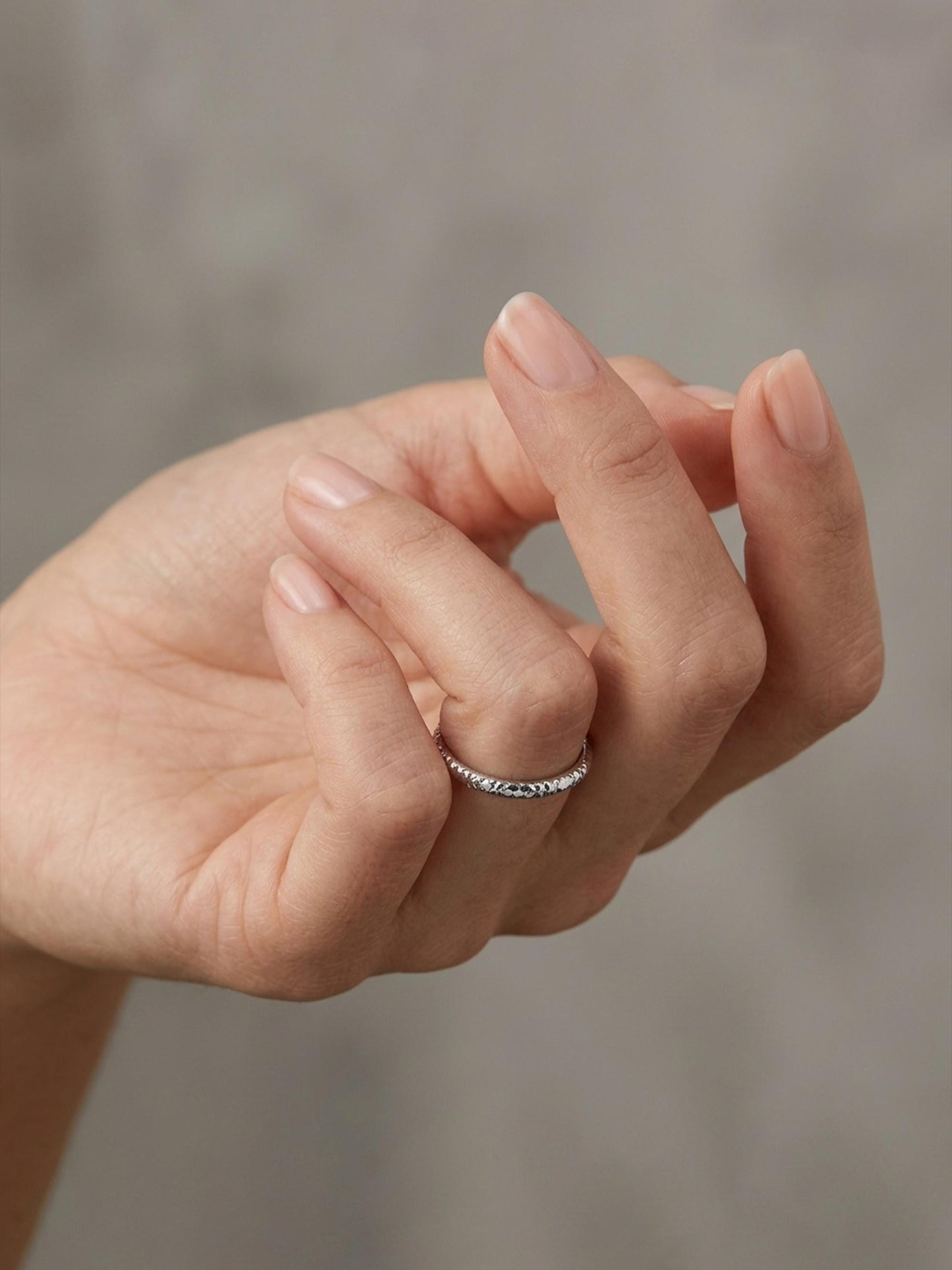 PT950 platinum faceted slim wedding band 2mm side profile